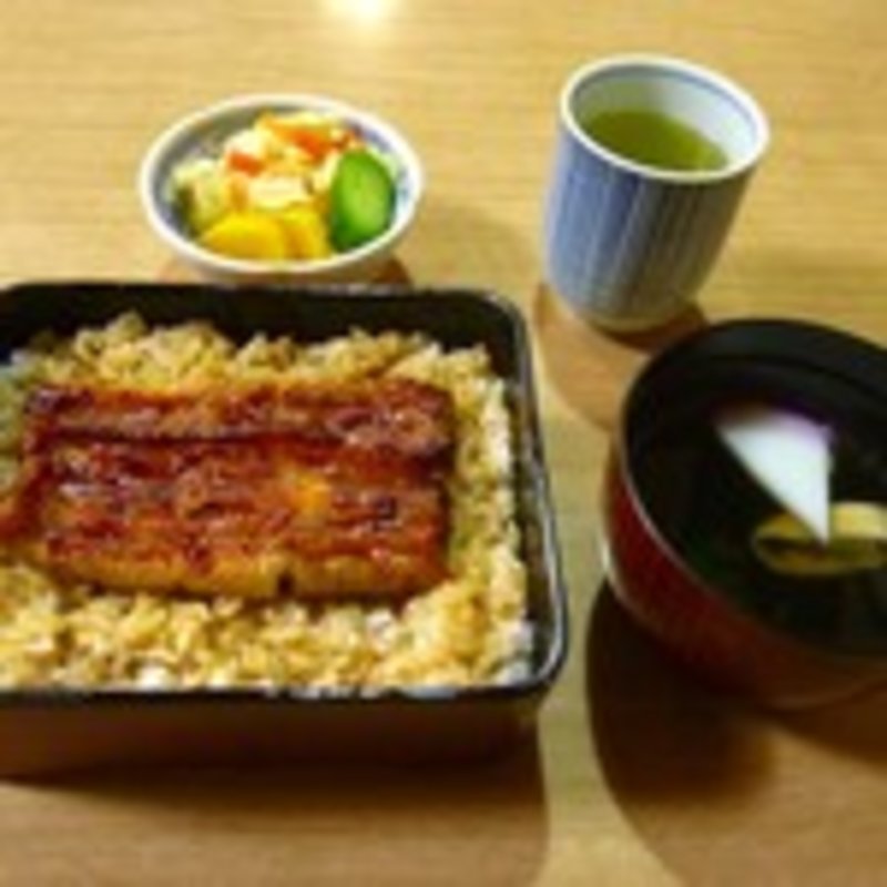 半身の鰻重(梅家)