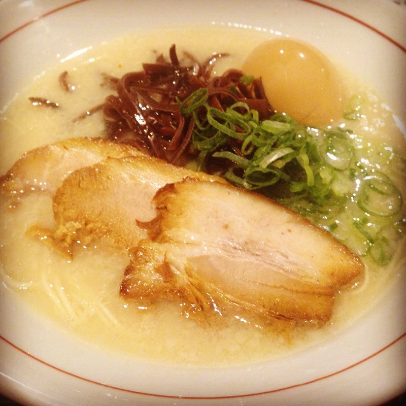 博多らーめん(博多ラーメン みつぼし 市ヶ谷店 )