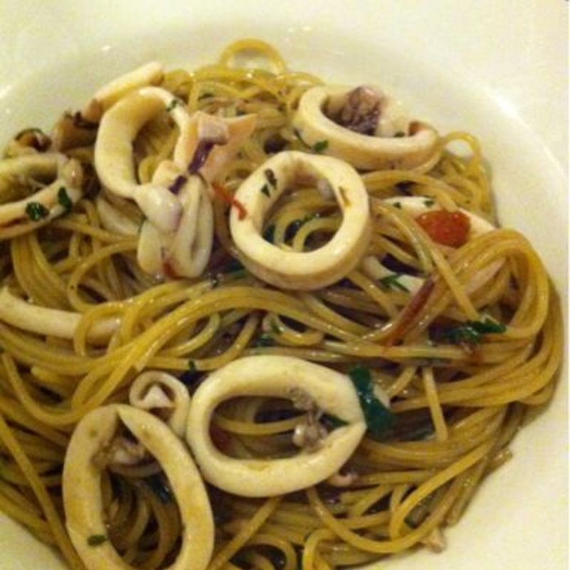 イカスミのパスタ(コロッセオ中目黒 )