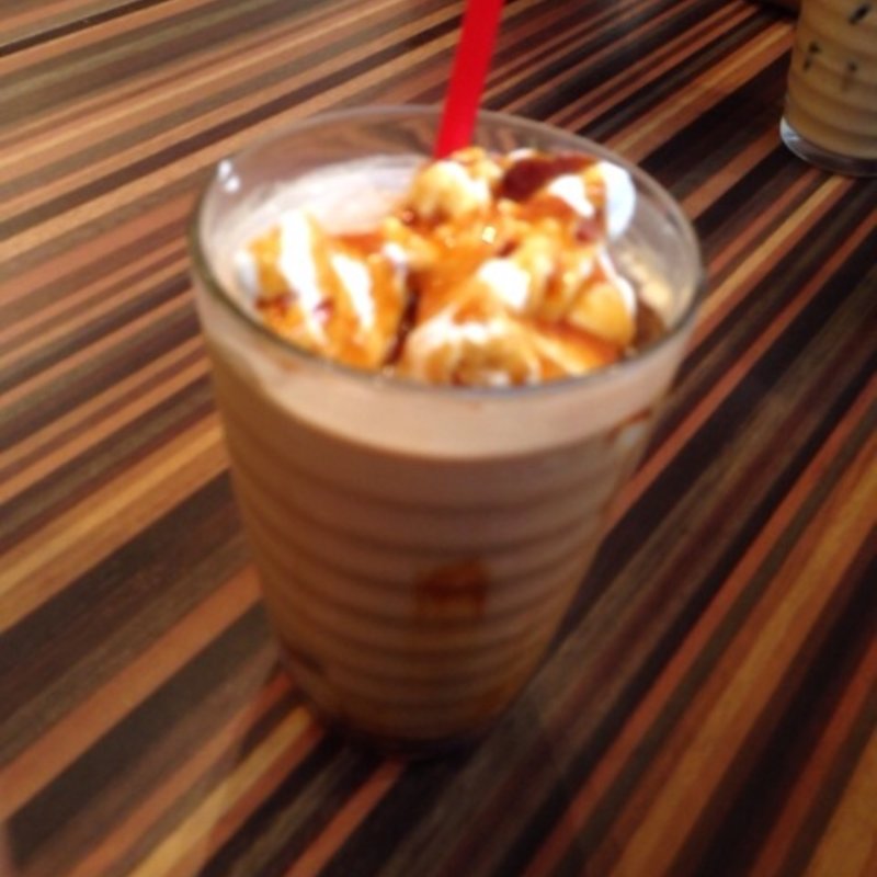 (hole hole cafe&diner 新宿東口店)