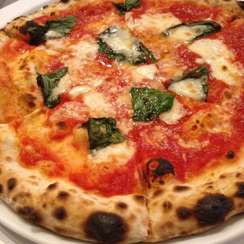 ピッツァマルガリータ(LUCE)