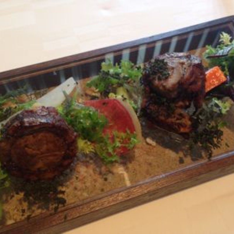 ボルト酒で煮た穴子とフォアグラのルーロー　山椒の香り(ア・ニュ)