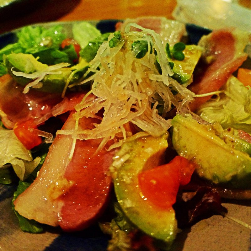 スーチカの薄切りとアボカド(る・それいゆ)