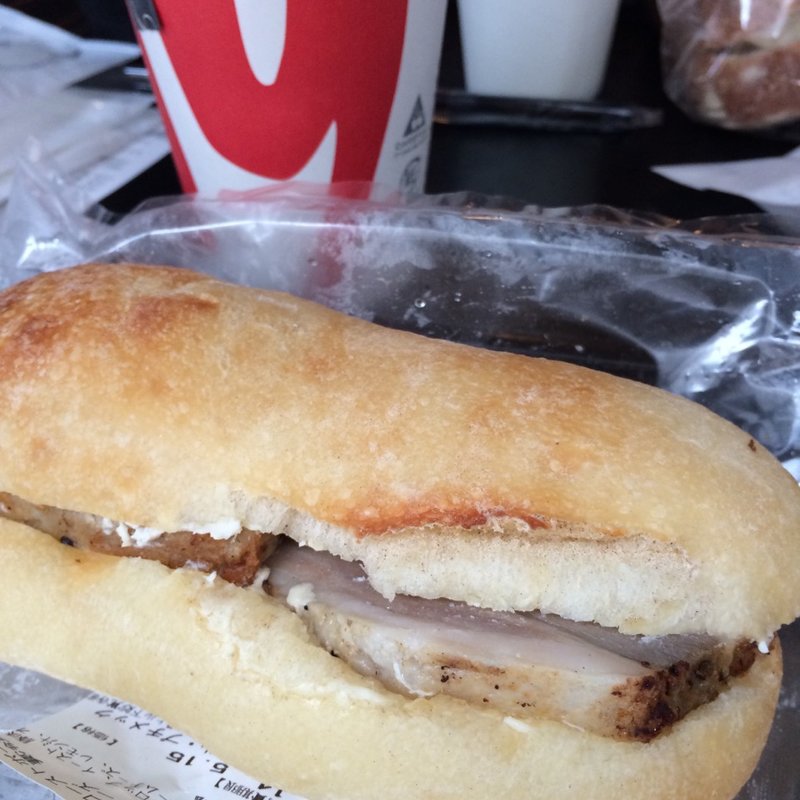 ローストポークとクリームチーズ(ル・プチメック 2号店)