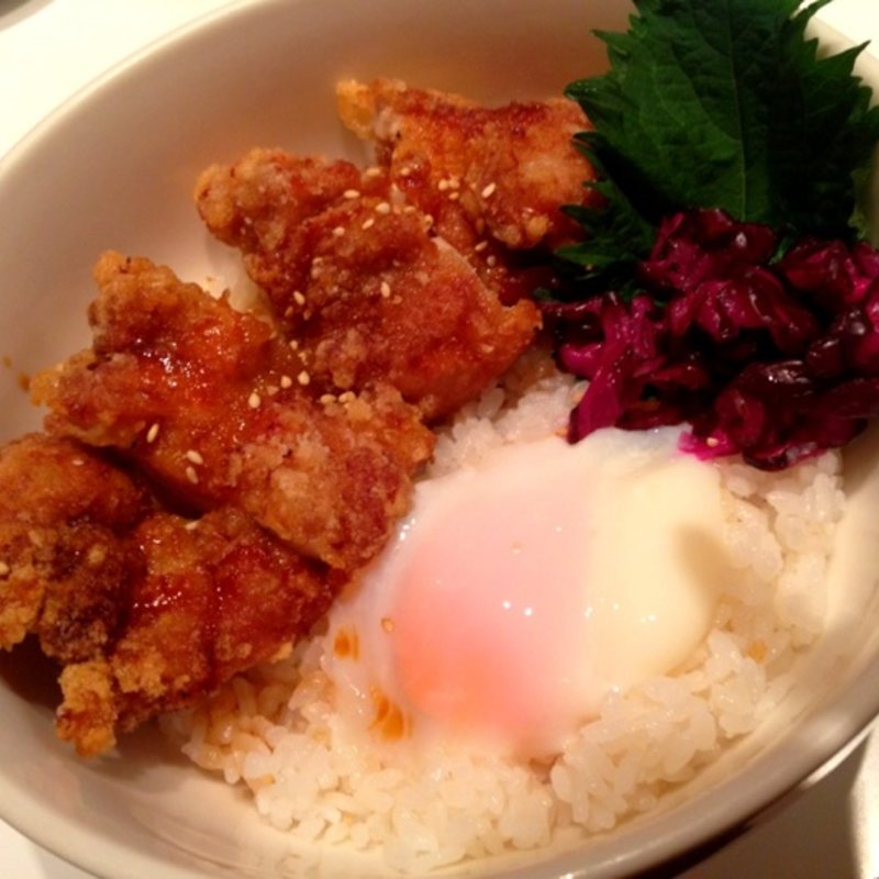 鶏竜田揚げ丼　温玉のせ(代官山unice)