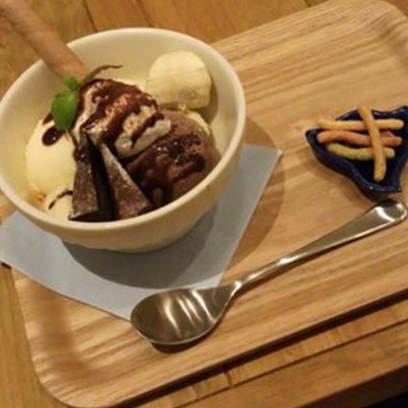 ガトーショコラのボウルパフェ(こなな なんばパークス店)