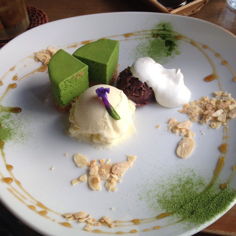 抹茶のレアチーズケーキ(神楽坂 茶寮 本店)