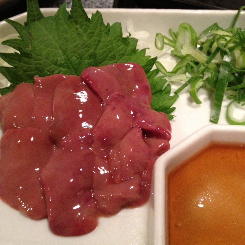 レバ刺し(もも屋 八事店)