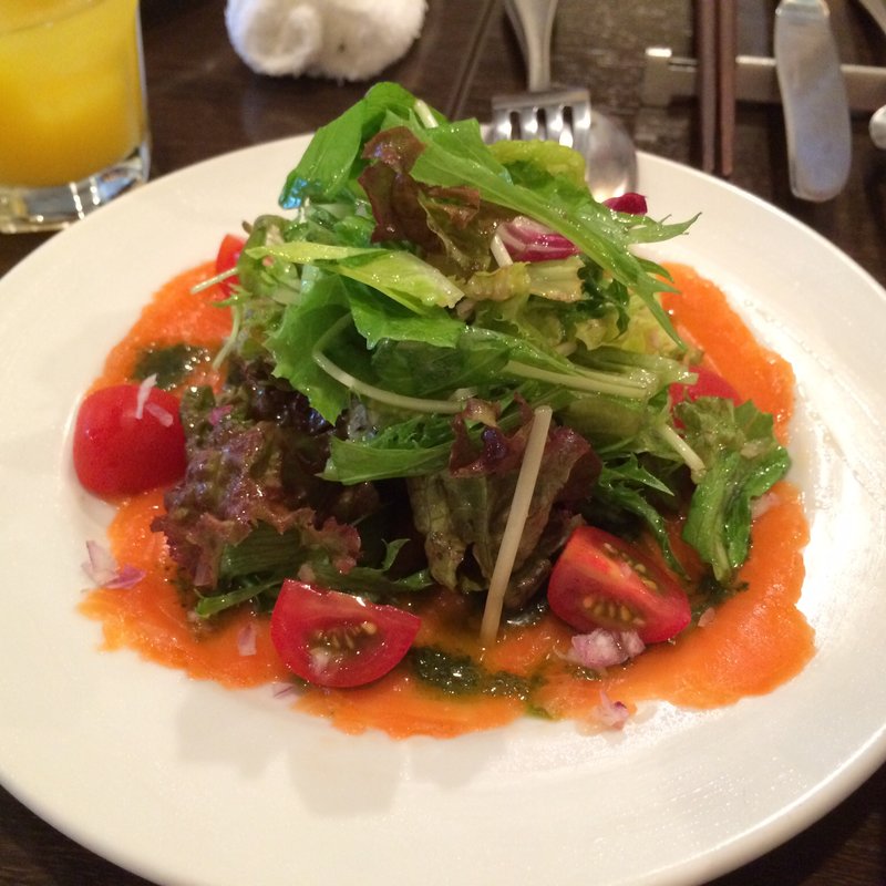 シーフードサラダ(ビストロ ル・ボル)