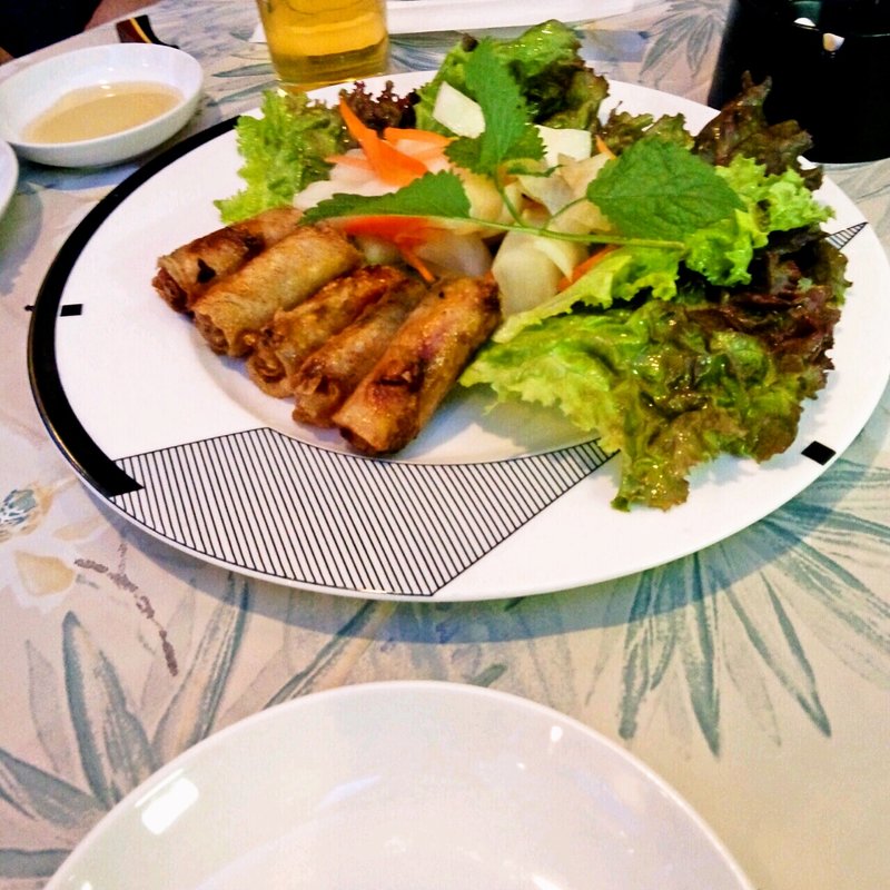 ベトナム皇帝風揚げ春巻き(ダン)