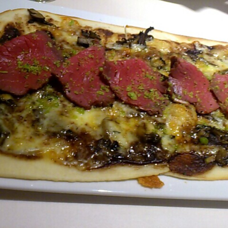 ボルドーのタルトフランべ(Brasserie EDIBLE)