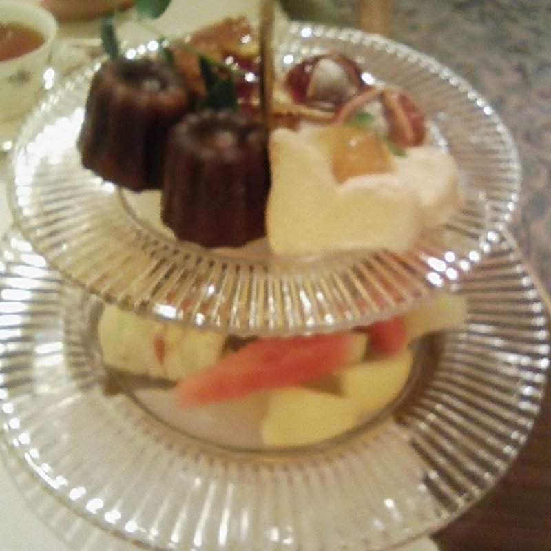 アフタヌーンティーセット(ハロッズ・ティーサロン)