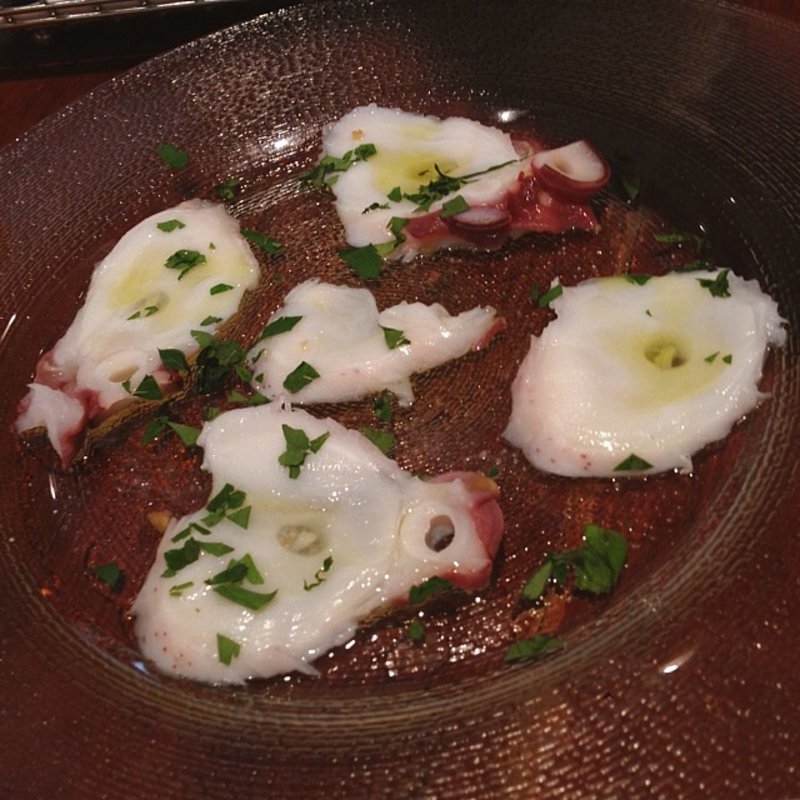 タコのカルパッチョ(マカロニ市場 松戸店)