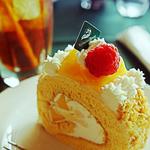 県産マンゴーロールケーキ(パラディ)