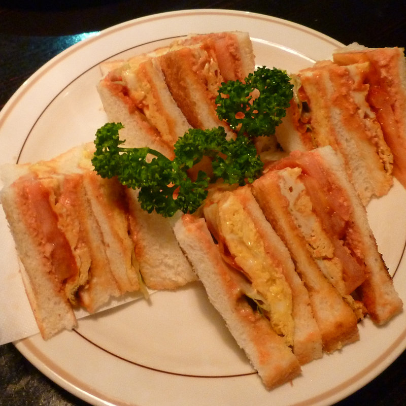 たまごサンド(ひこうせん)