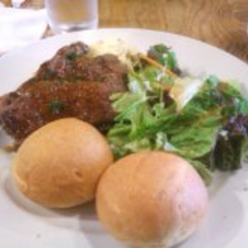 牛ランプステーキランチ(野毛ビストロZIPスタンド)