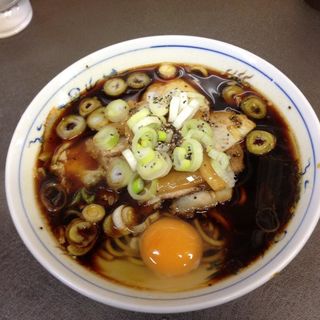 中華そば＋生たまご(西町大喜 西町本店)