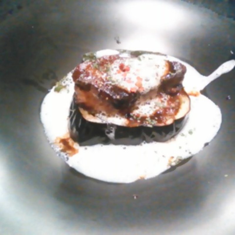 ナスとフォアグラソテー　八丁味噌ハニーソース(コックマン)