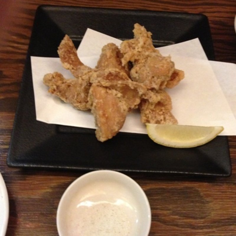 鳥の唐揚げ(和風酒家 なお家)