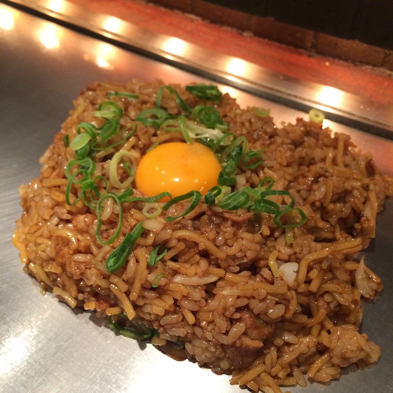 神戸長田のそばめし(鉄人の店)