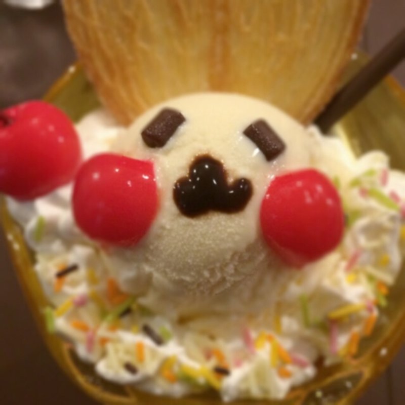 お任せパフェ(チェキ付き)(ぴなふぉあ ラビリント店 )