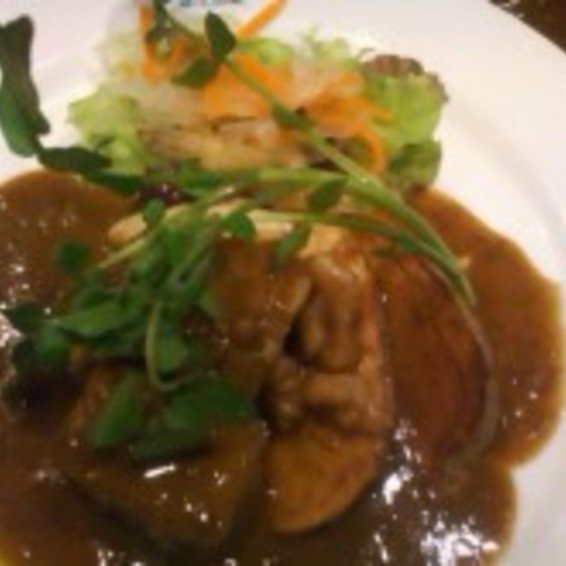 スズキの山岳バジル風味(カサ・デ・フジモリ 関内店)