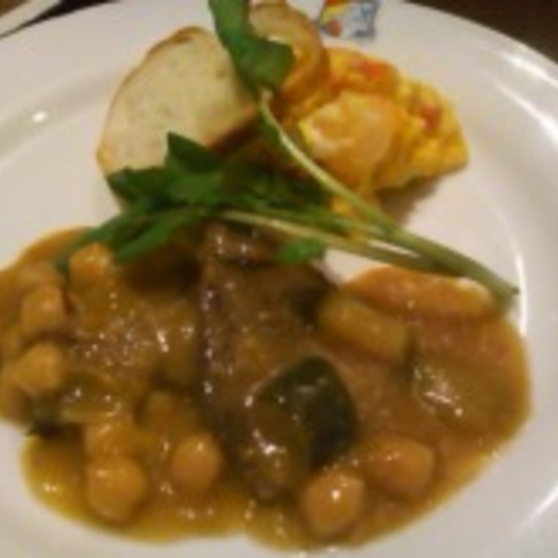 牛肉とポテトのシチュー~アンダルシア風～(カサ・デ・フジモリ 関内店)