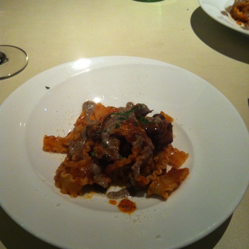 牛すじと4種の茸のボロネーゼ(23 （due tre　ドゥエ トレ）)