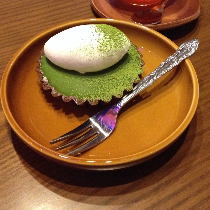 抹茶の生チョコタルト(sugar tree)