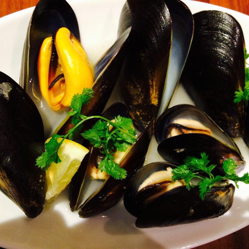 ムール貝の白ワイン蒸し(北の味紀行と地酒 北海道 京橋店)