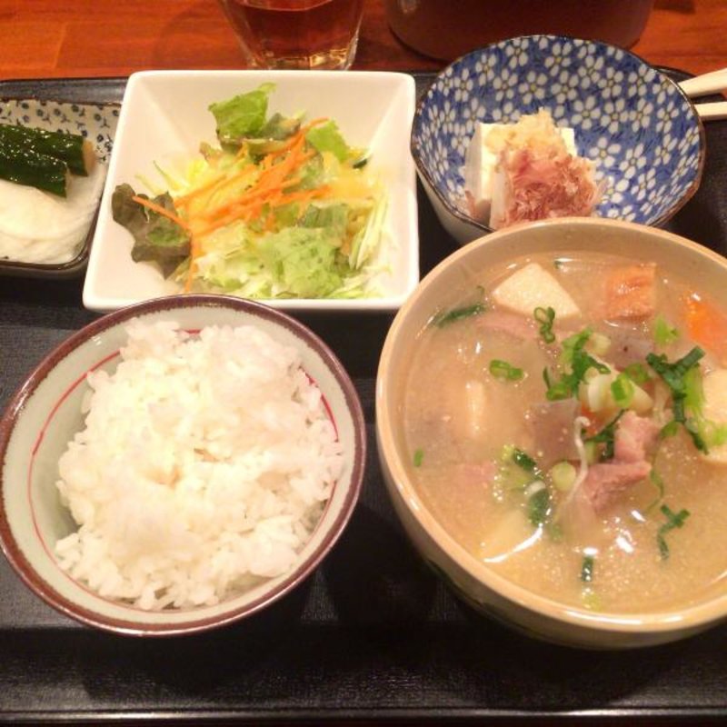 豚汁定食(たむら )