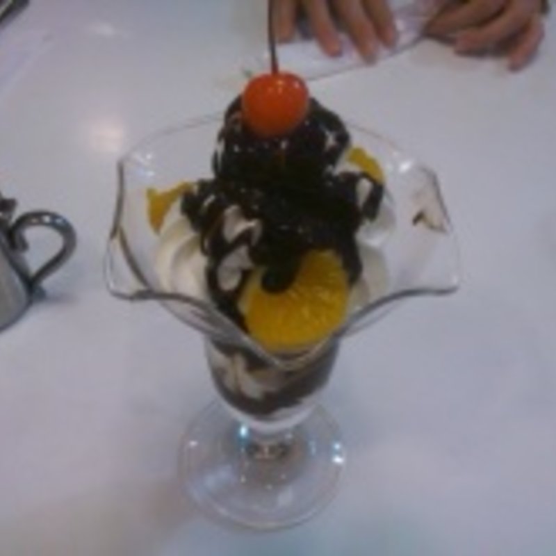 チョコレートパフェ(洋食屋　こだち)