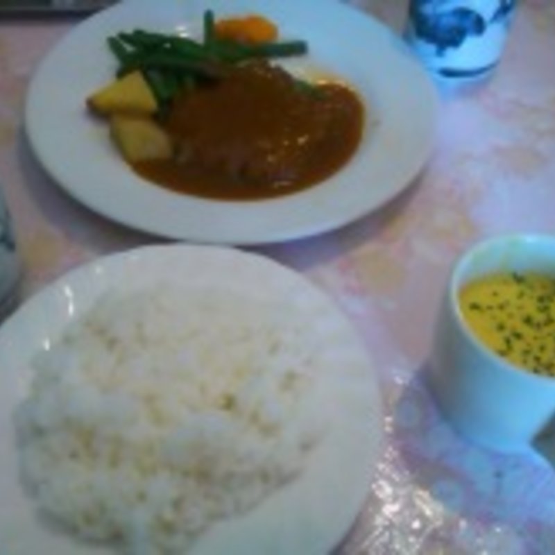 ハンバーグ(すいれん)