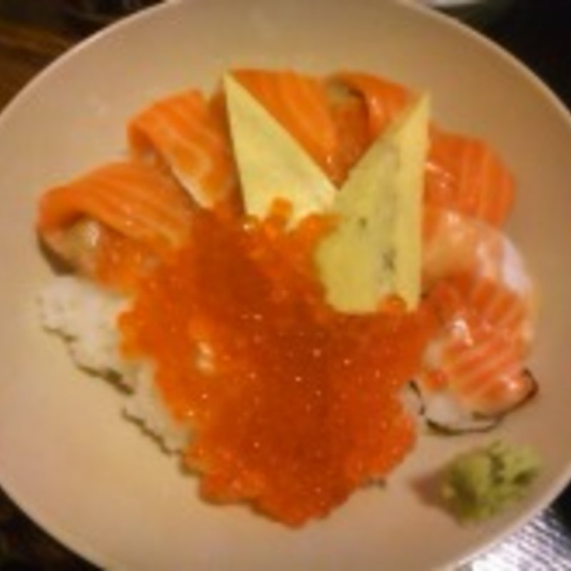 サーモンといくらの親子丼(すし元 )