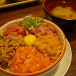 スタミナ丼(Oozu Restaurante)