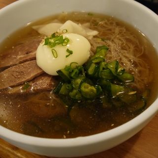 Macarrão frio(韓國館Restaurante KOREA HOUSE)