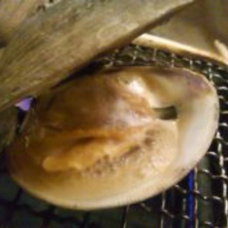 大あさり焼き(浜印水産 ハマ横丁店)
