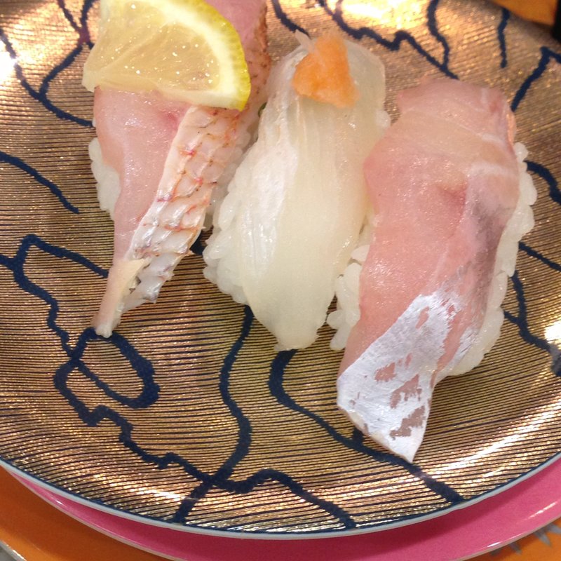 (すし玉 金沢駅店 )