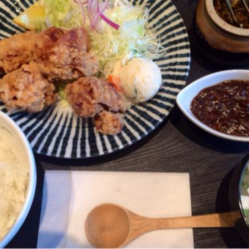 KARAちゃん定食(ボン田中)