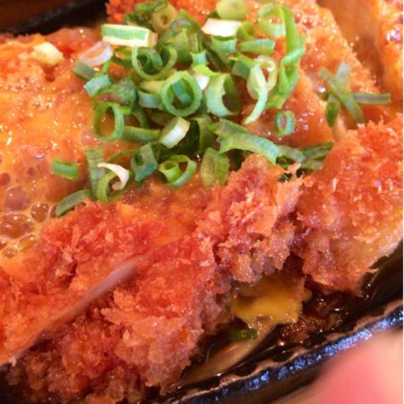 鉄板 Bigチキンかつとじ定食(一番星 清川店)