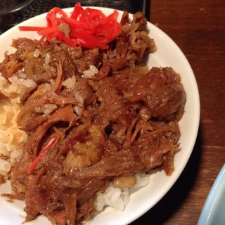 牛すじ丼(兎に角)