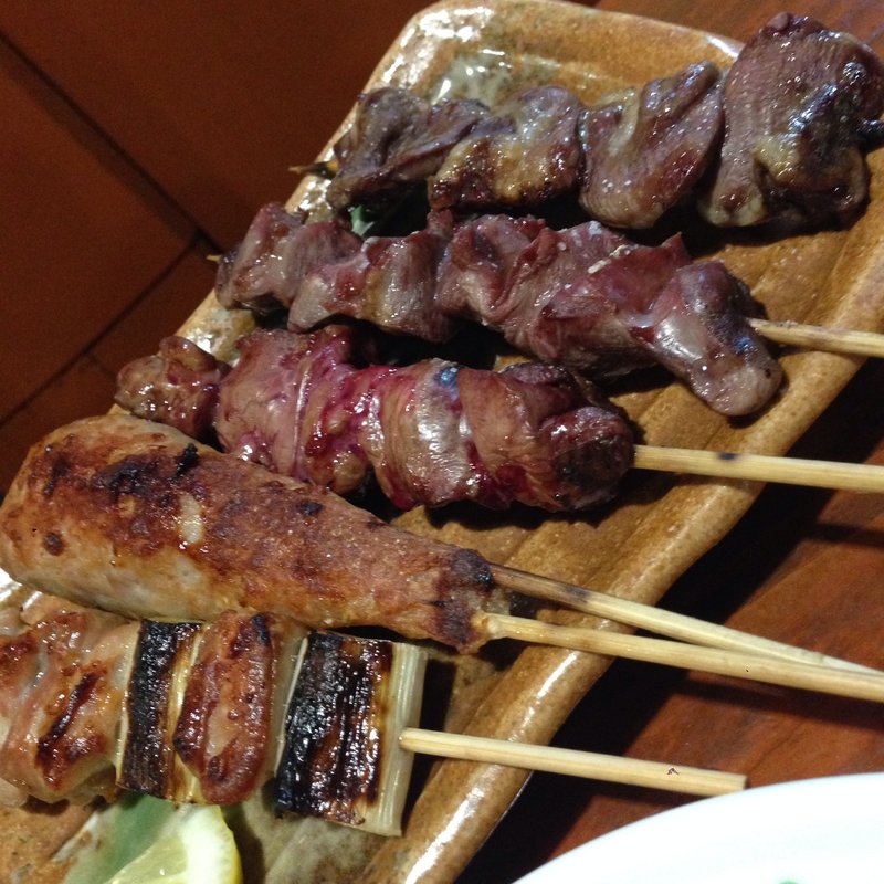 焼き鳥5本盛り合わせ(じんざえ門)