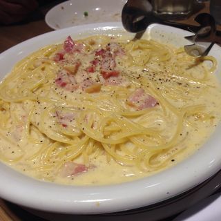 カルボナーラ大(カプリチョーザ 北千住店)