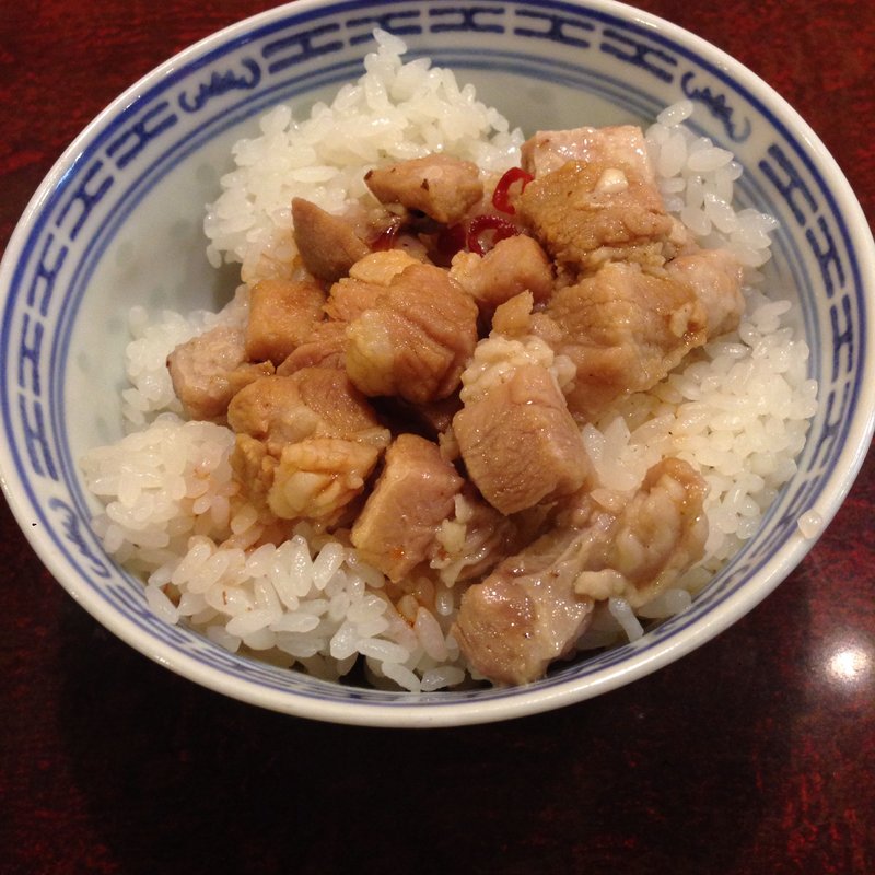 スペアリブ飯(香港麺　新記 虎ノ門店 （ホンコンメン シンキ）)