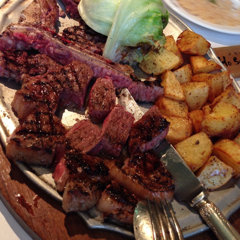 Tボーンステーキ450g。 (コメ・スタ 野田市店)