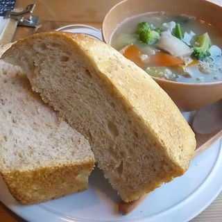 レッド＆自然栽培やさいのスープ(kamakura 24sekki)