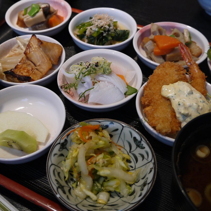 彩鉢(さわち)御膳（ランチ限定）(万松)