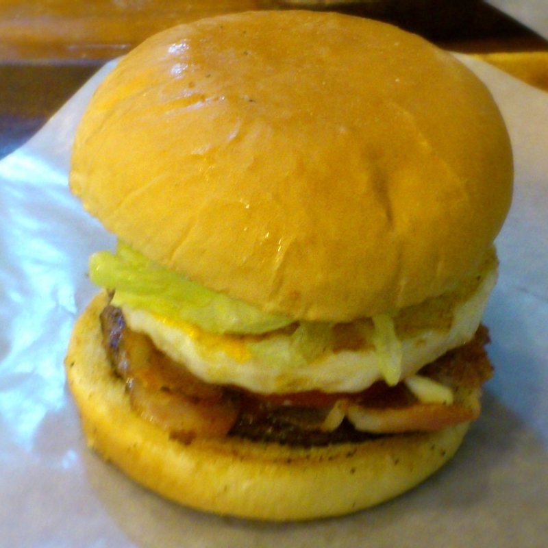 元祖ベーコンエッグバーガー(ビッグマン )