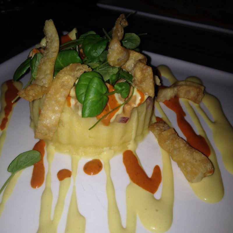 マグロの温菜(YERBA BUENA)