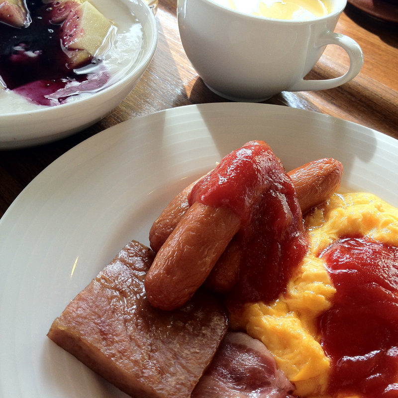 ランチビュッフェ(CLUBHOUSE RESTAURANT)